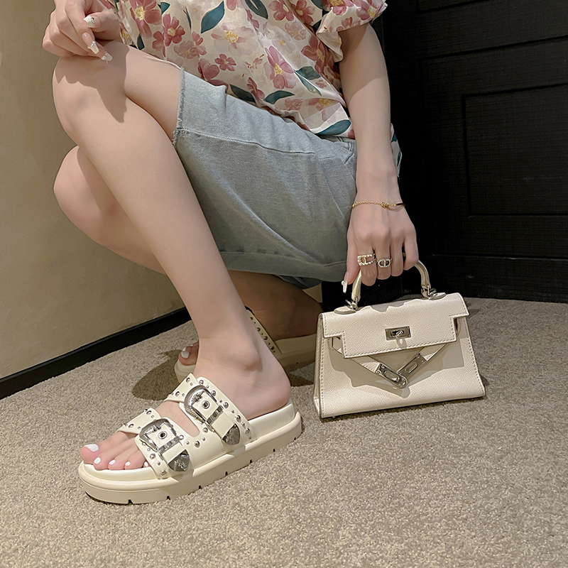 Lolita Style Slippers with Top Grain Leather Upper and Metal Rivet Details - Image 4