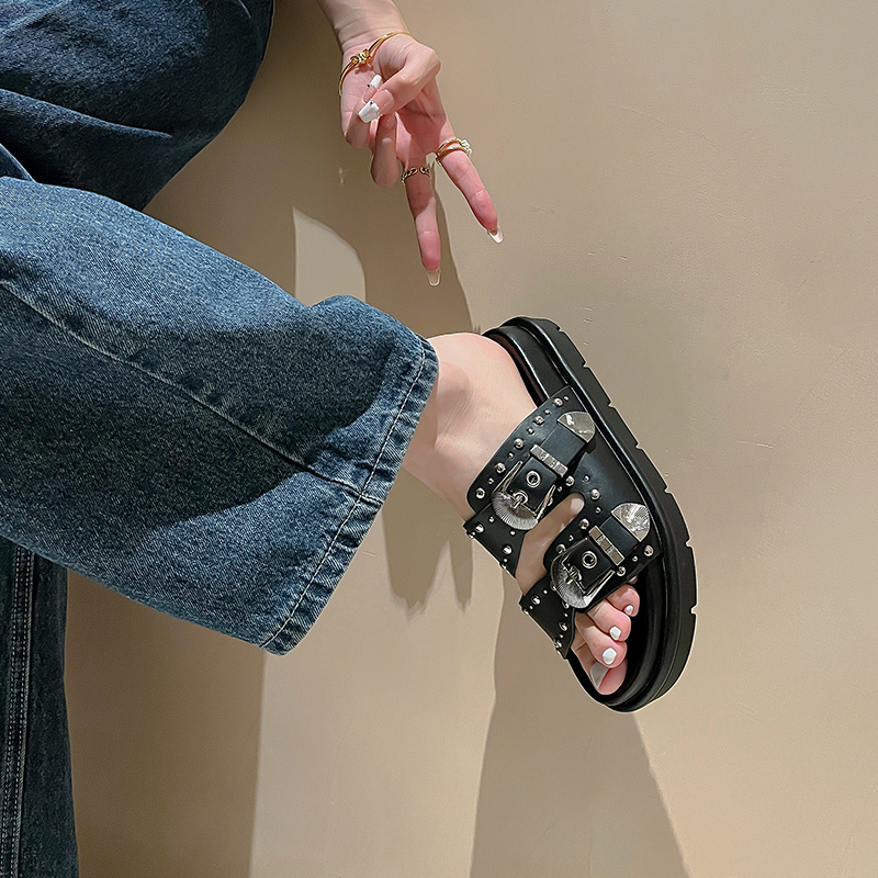 Lolita Style Slippers with Top Grain Leather Upper and Metal Rivet Details - Image 3