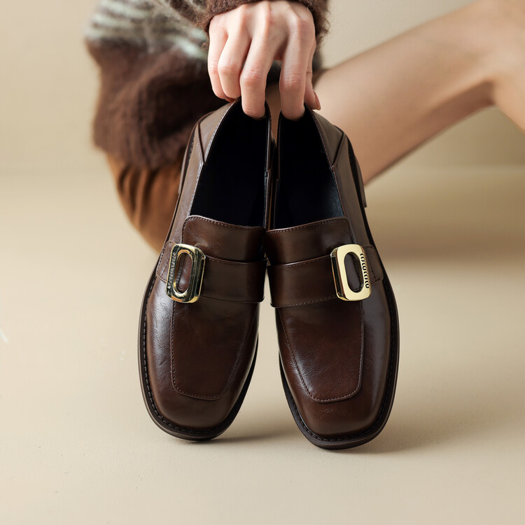 Deep Mouth Single Shoes with Square Toe and Chunky Mid Heel
