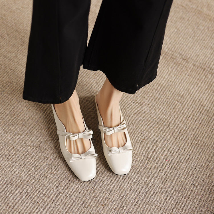 Women's Closed Toe Slippers with Hidden Wedge Heel - Image 2