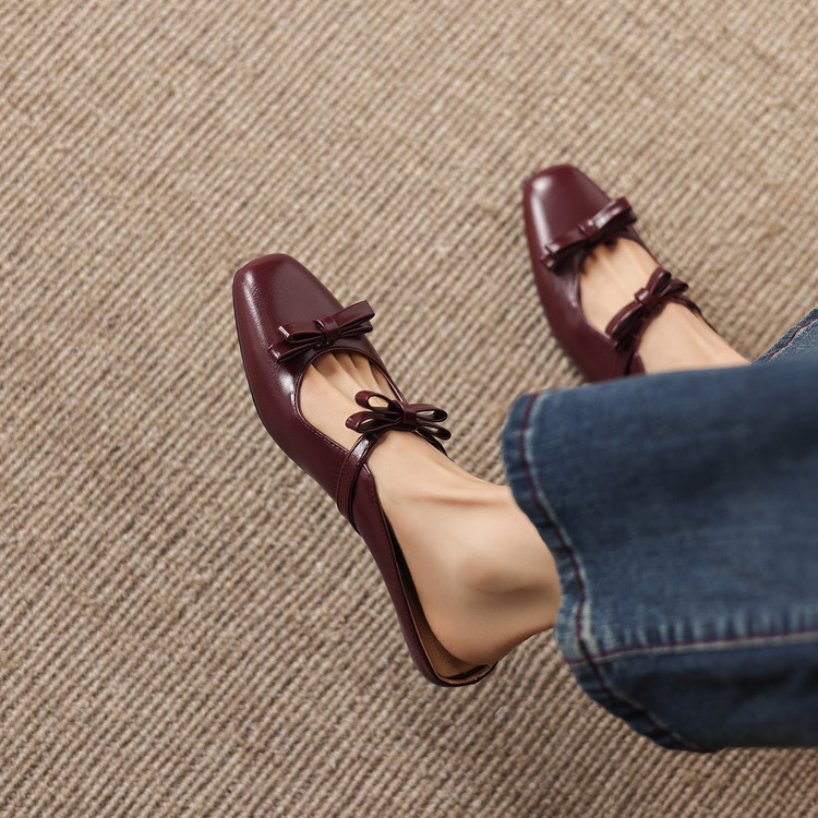 Women's Closed Toe Slippers with Hidden Wedge Heel - Image 3