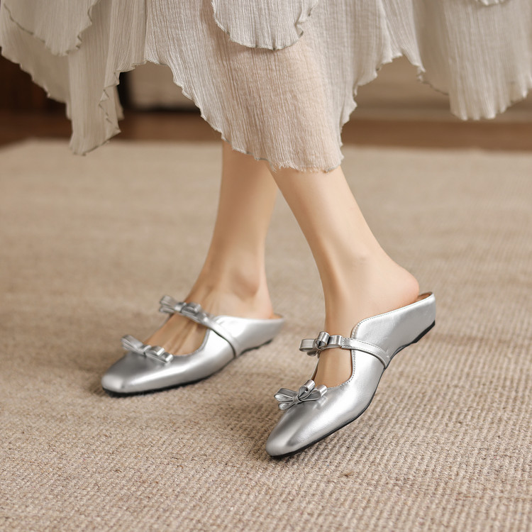 Women's Closed Toe Slippers with Hidden Wedge Heel - Image 4